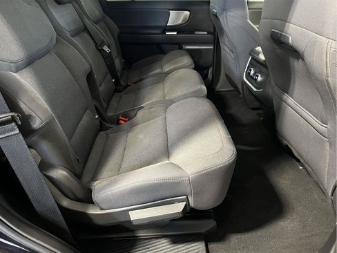 Used 2025 Ford Expedition Active AWD/4WD image 23