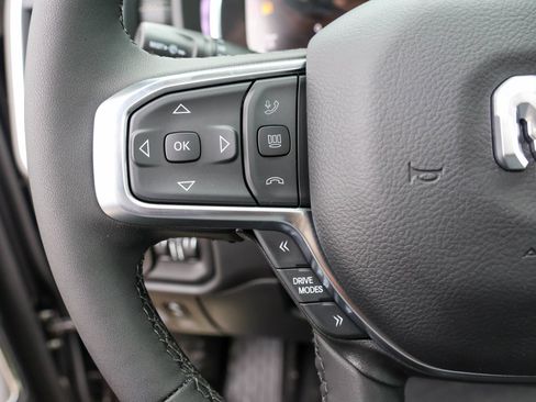 New 2026 RAM 1500 Laramie AWD/4WD image 27