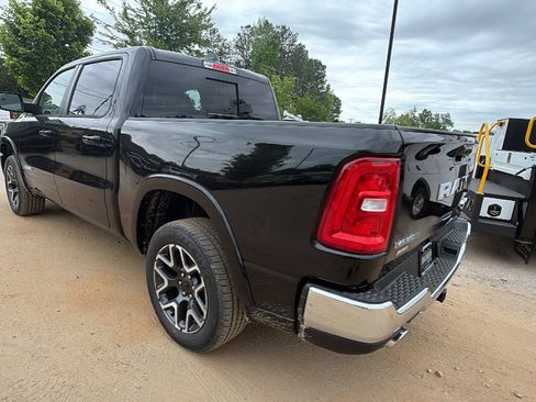New 2026 RAM 1500 Laramie AWD/4WD image 10
