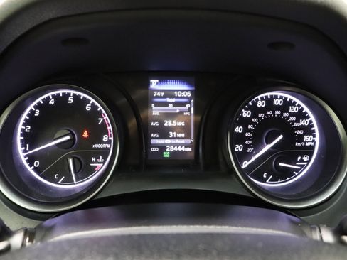 Used 2023 Toyota Camry SE image 36
