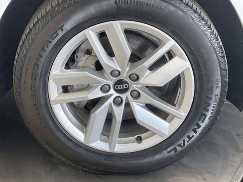 Certified 2023 Audi Q5 2.0T Premium w/ Convenience Package AWD/4WD image 14