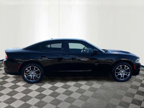 Used 2016 Dodge Charger SE w/ Popular Equipment Group image 6