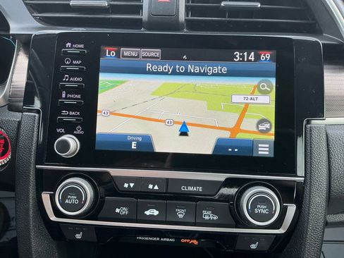 Used 2020 Honda Civic Touring image 26