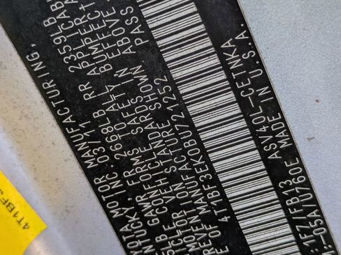 Used 2011 Toyota Camry LE image 7