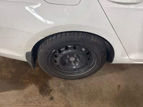 Used 2015 Volkswagen Golf TDI SEL w/ Lighting Package (SEL) image 5