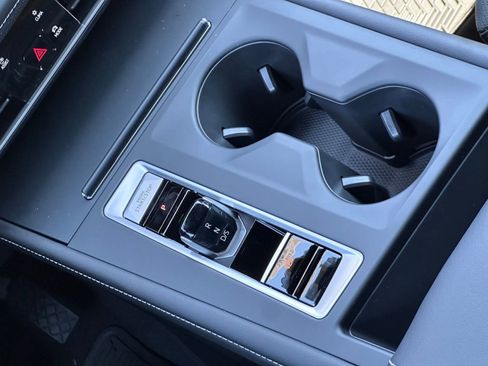 New 2026 Volkswagen Atlas Cross Sport SE image 23