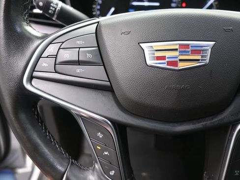 Used 2019 Cadillac XT5 Premium Luxury AWD/4WD image 15