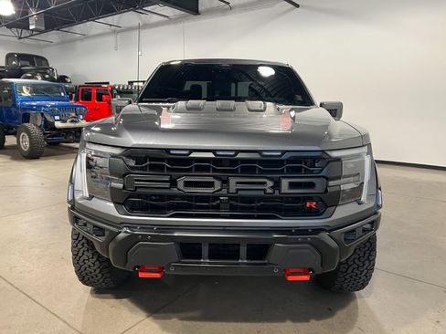 Used 2025 Ford F150 Raptor w/ Equipment Group 803A Raptor R AWD/4WD image 8