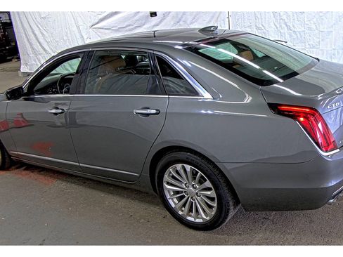 Used 2017 Cadillac CT6 Luxury AWD/4WD image 6