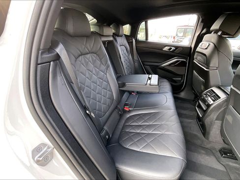Certified 2024 BMW X6 xDrive40i w/ Premium Package image 20