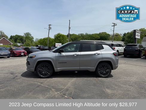 Used 2023 Jeep Compass High Altitude AWD/4WD image 4