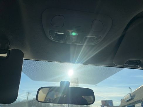 Used 2015 Subaru Crosstrek 2.0i Premium image 23