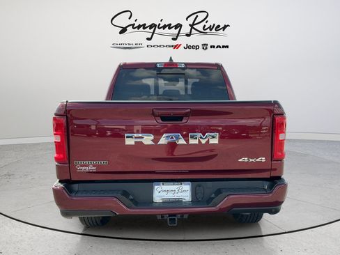 Used 2025 RAM 1500 Big Horn AWD/4WD image 6