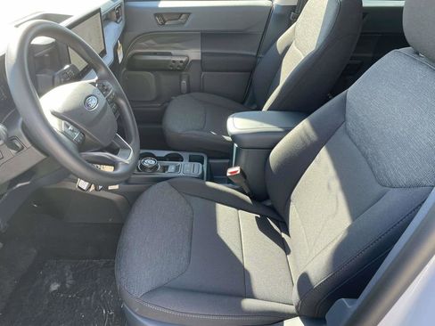 New 2026 Ford Maverick XL AWD/4WD image 13