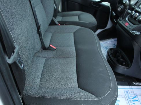 Used 2019 RAM ProMaster 2500 w/ Interior Convenience Group image 18