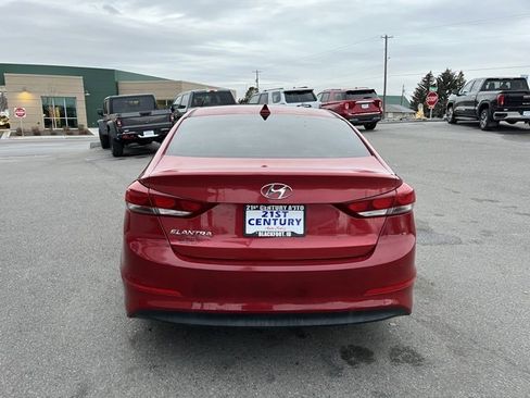 Used 2018 Hyundai Elantra SEL image 10