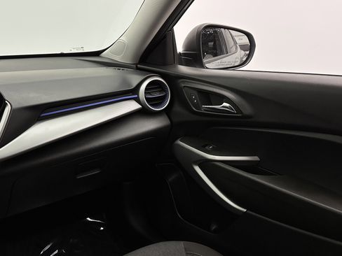 Used 2024 Chevrolet Trax LS w/ Driver Confidence Package image 27