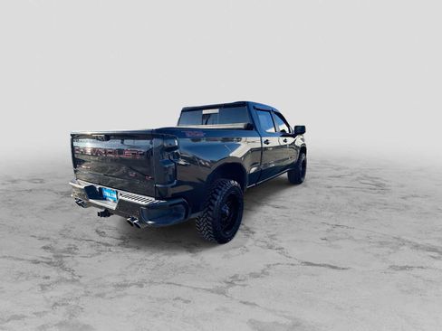 Used 2023 Chevrolet Silverado 1500 LT Trail Boss w/ LT Trail Boss Premium Package image 8