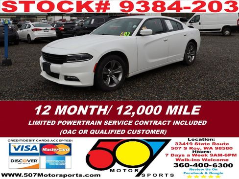Used 2016 Dodge Charger SXT image 2