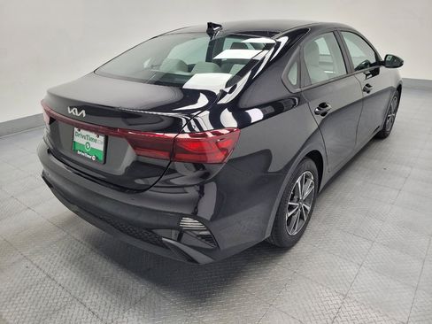 Used 2023 Kia Forte LXS w/ LXS Technology Package FWD image 9