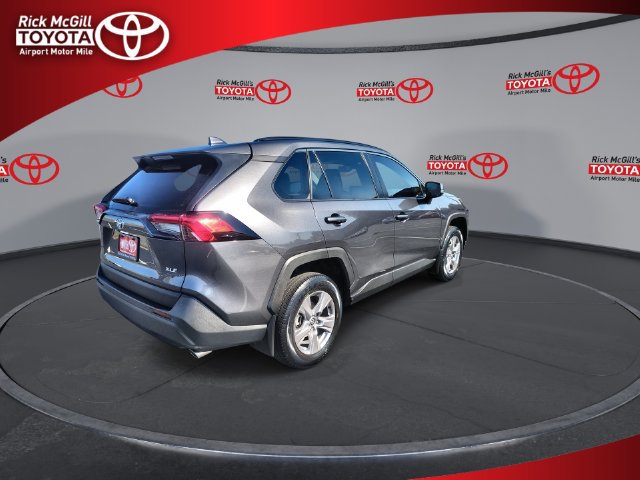 Used 2024 Toyota RAV4 XLE w/ Convenience Package FWD image 8
