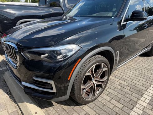 Used 2022 BMW X5 sDrive40i w/ Premium Package RWD image 4