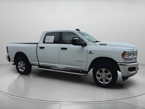 Used 2024 RAM 2500 Big Horn image 34