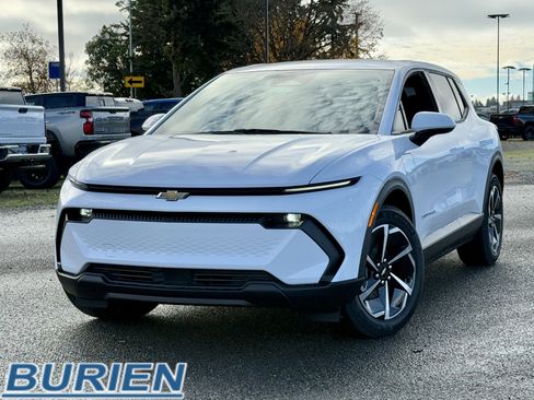 New 2026 Chevrolet Equinox EV LT image 1