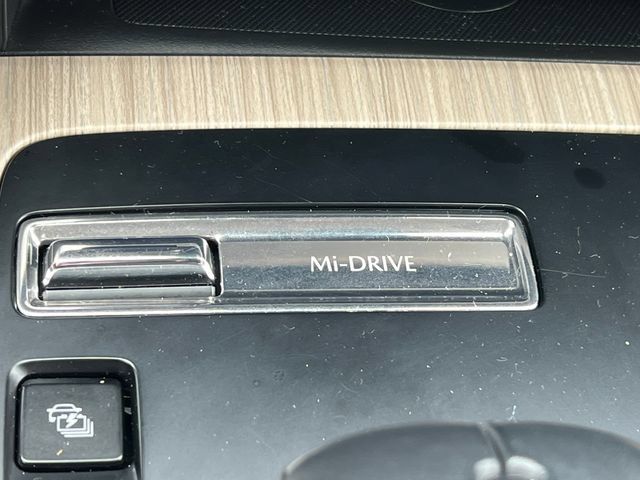 Used 2025 MAZDA CX-90 Plug-In Hybrid w/Premium Sport AWD/4WD image 29
