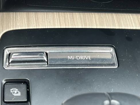 Used 2025 MAZDA CX-90 Plug-In Hybrid w/Premium Sport AWD/4WD image 29