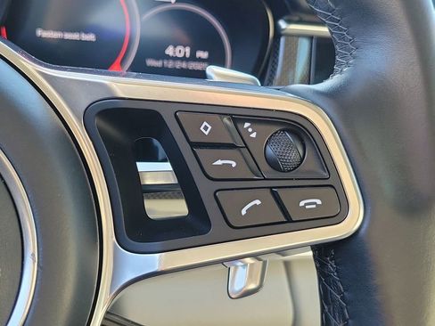 Used 2019 Porsche Panamera GTS image 35