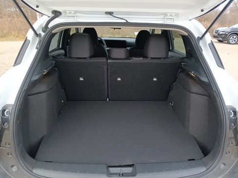 New 2026 Nissan Kicks SV w/ SV Premium Package image 31