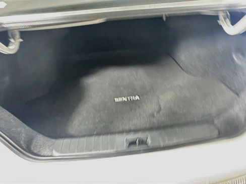Used 2025 Nissan Sentra SV FWD image 27