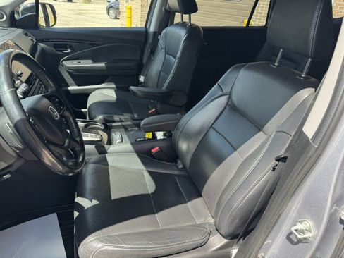 Used 2019 Honda Pilot Elite image 10