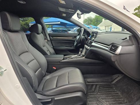 Used 2021 Honda Accord Sport image 27