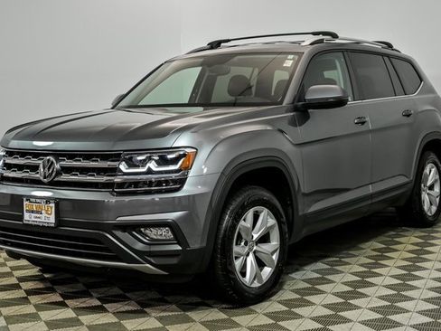Used 2018 Volkswagen Atlas SE image 4