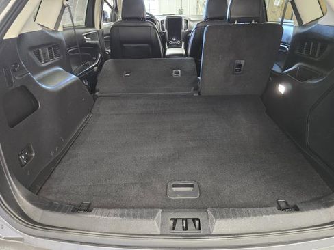 Used 2024 Ford Edge Titanium image 28