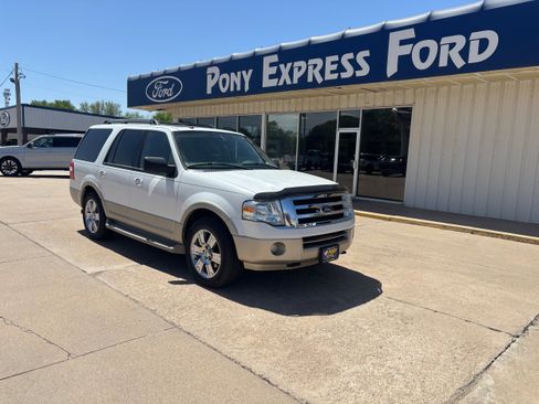 Used 2009 Ford Expedition Eddie Bauer AWD/4WD image 1