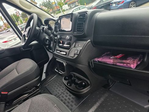 Used 2023 RAM ProMaster 1500 FWD image 21