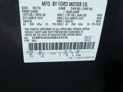 Used 2024 Ford Edge SE image 25