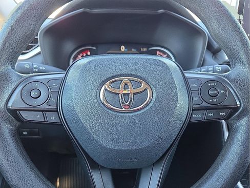 Used 2024 Toyota RAV4 XLE image 24