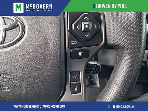 Used 2022 Toyota Tacoma SR5 AWD/4WD image 26
