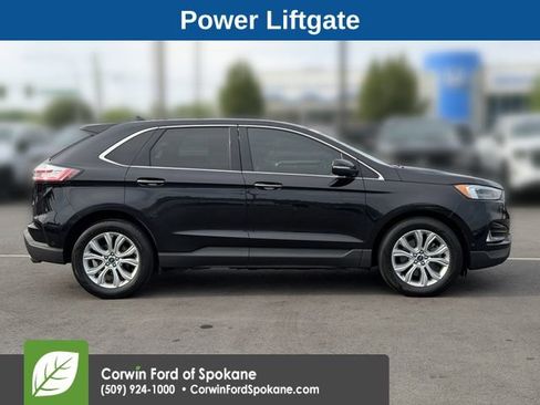 Used 2020 Ford Edge Titanium w/ Equipment Group 301A AWD/4WD image 10