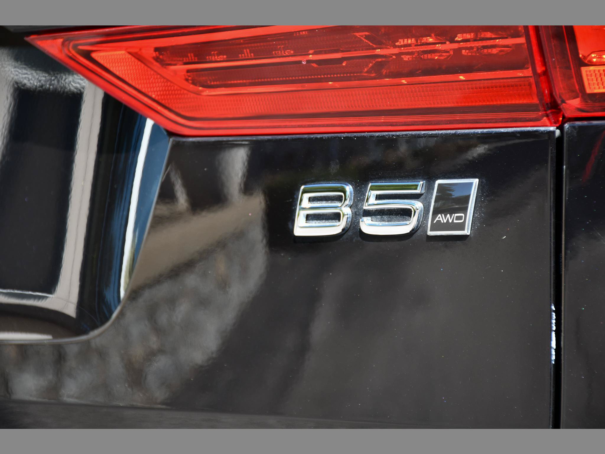 Certified 2024 Volvo XC60 B5 Plus w/ Protection Package Premier AWD/4WD image 29