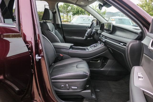 Certified 2023 Hyundai Palisade Limited FWD image 21