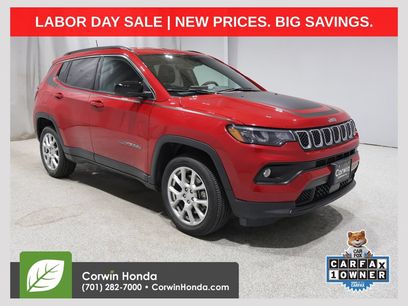 Used 2023 Jeep Compass Latitude w/ Mopar Graphics Package