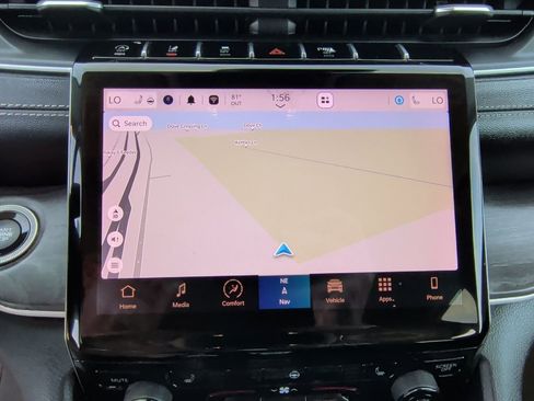 Used 2021 Jeep Grand Cherokee L Limited image 28