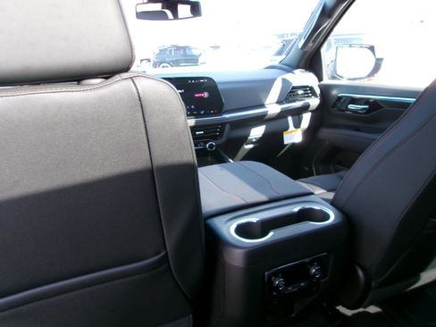 New 2026 Chevrolet Tahoe RST image 16