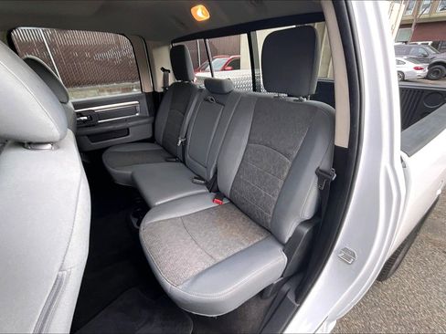 Used 2017 RAM 1500 Big Horn image 25