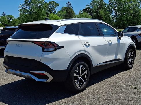 Used 2023 Kia Sportage EX AWD/4WD image 7